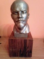 Predám bustu Lenina výška 350 mm