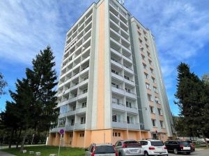 PRE NÁROČNÝCH luxusný 2i byt s 3 lodžiami na Krčulovej v Brezne